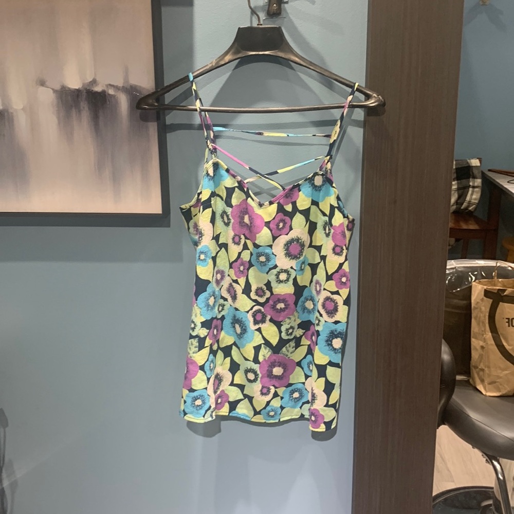 ModCloth M floral tank